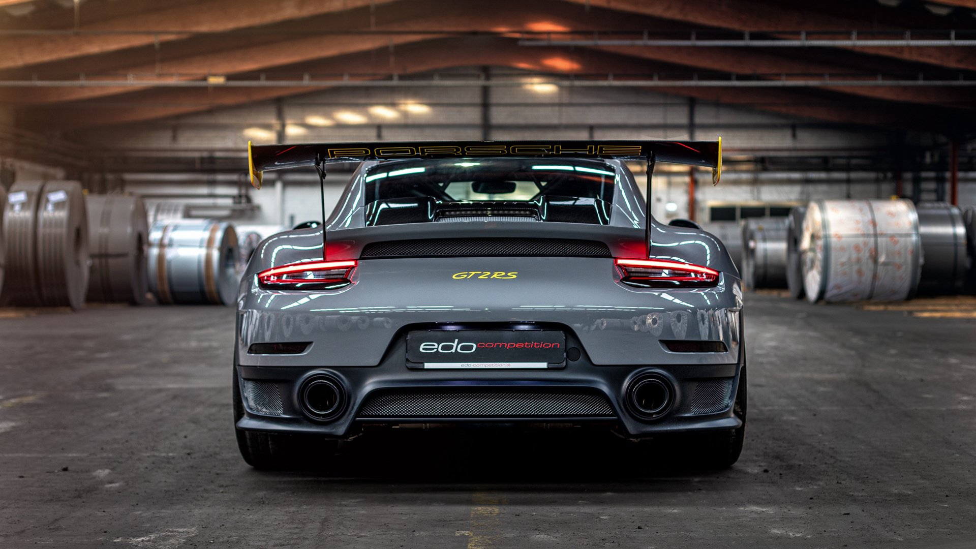 掘金发布球员自传集《我们就是丹佛》,首日销量破万