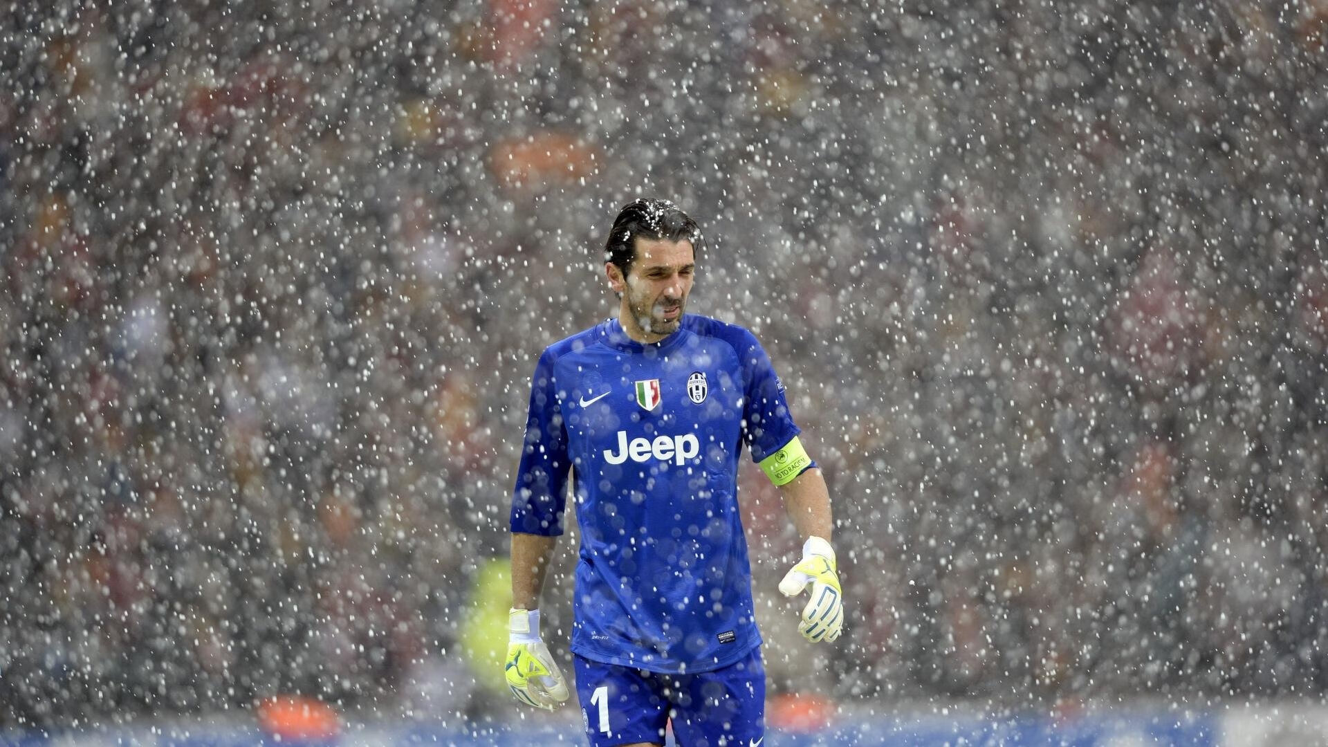 英超终场哨响：逆天神级射门谱写奇迹，英超裁判口哨